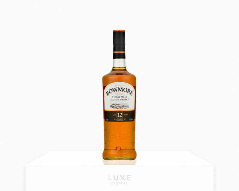 best whisky single malt scotch bowmore 12 review - Luxe Digital