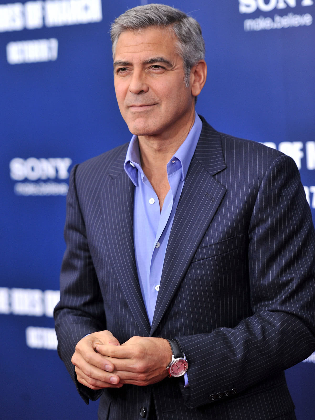 business casual men dress code guide George Clooney style - Luxe Digital